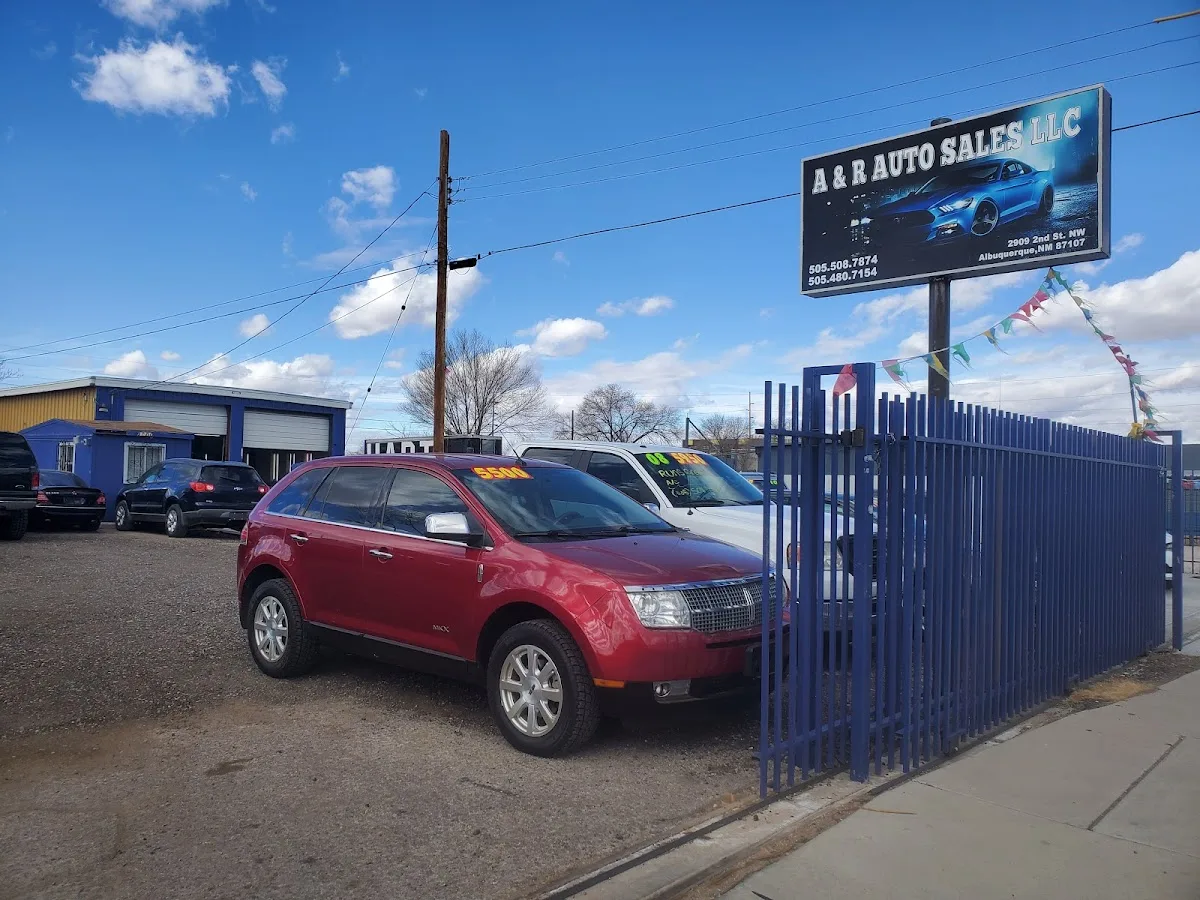 A & R Auto Body
