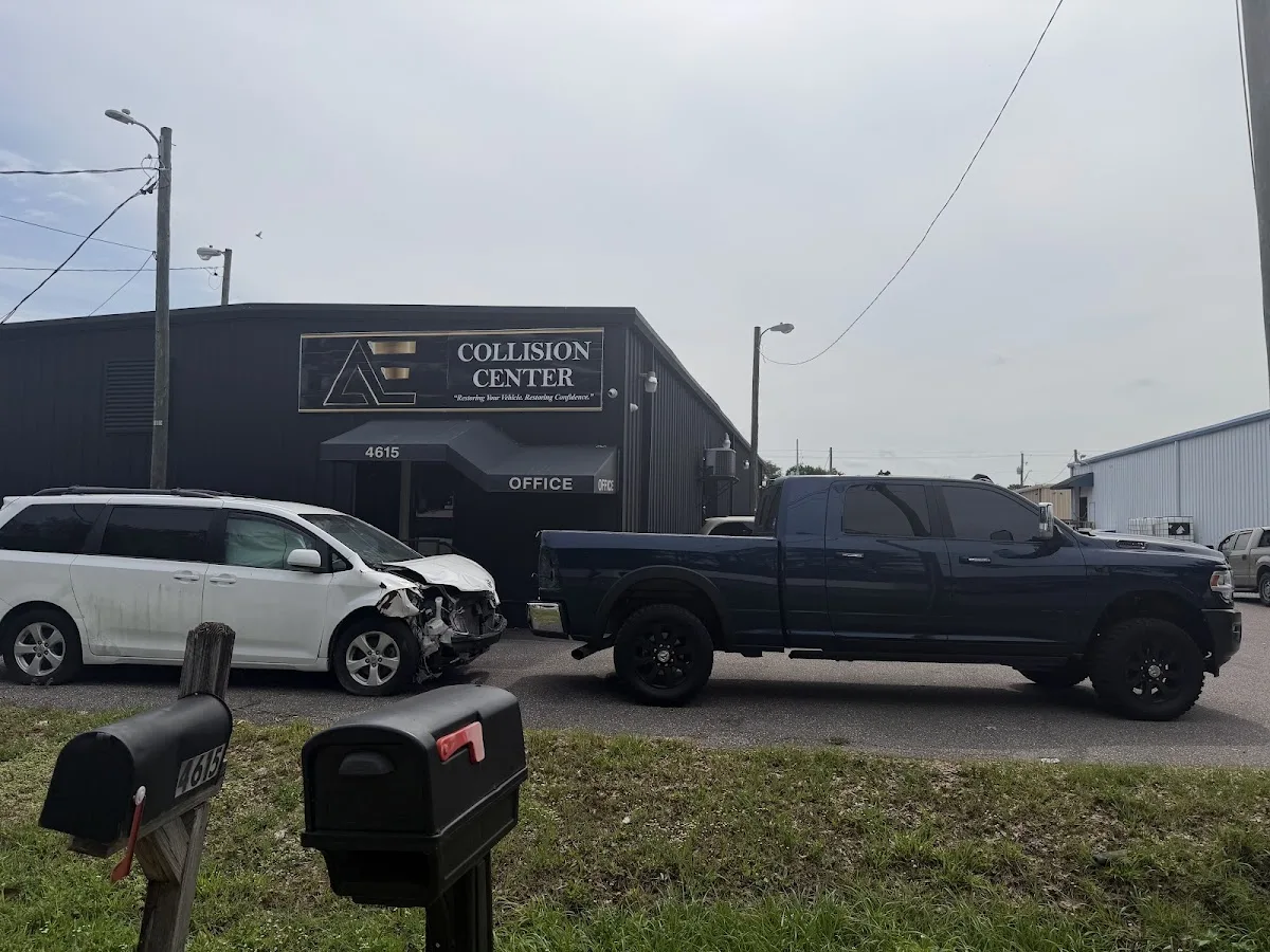 AE COLLISION CENTER repair shop photo 2