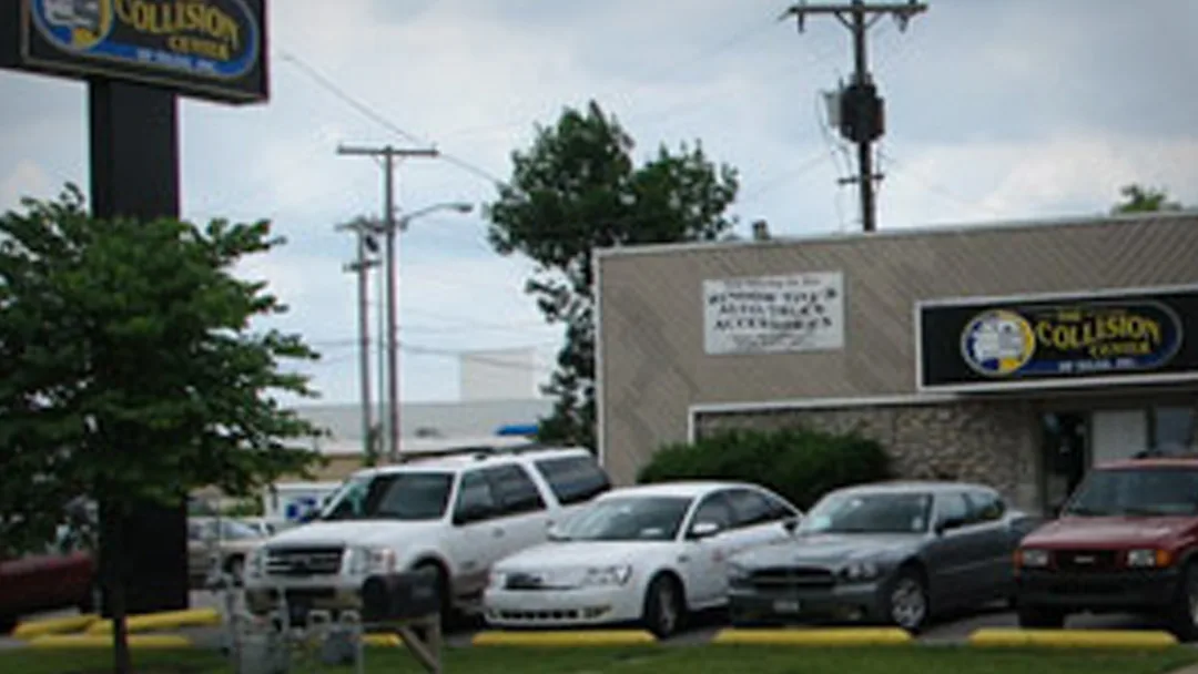 Aker's Collision Center of Tulsa