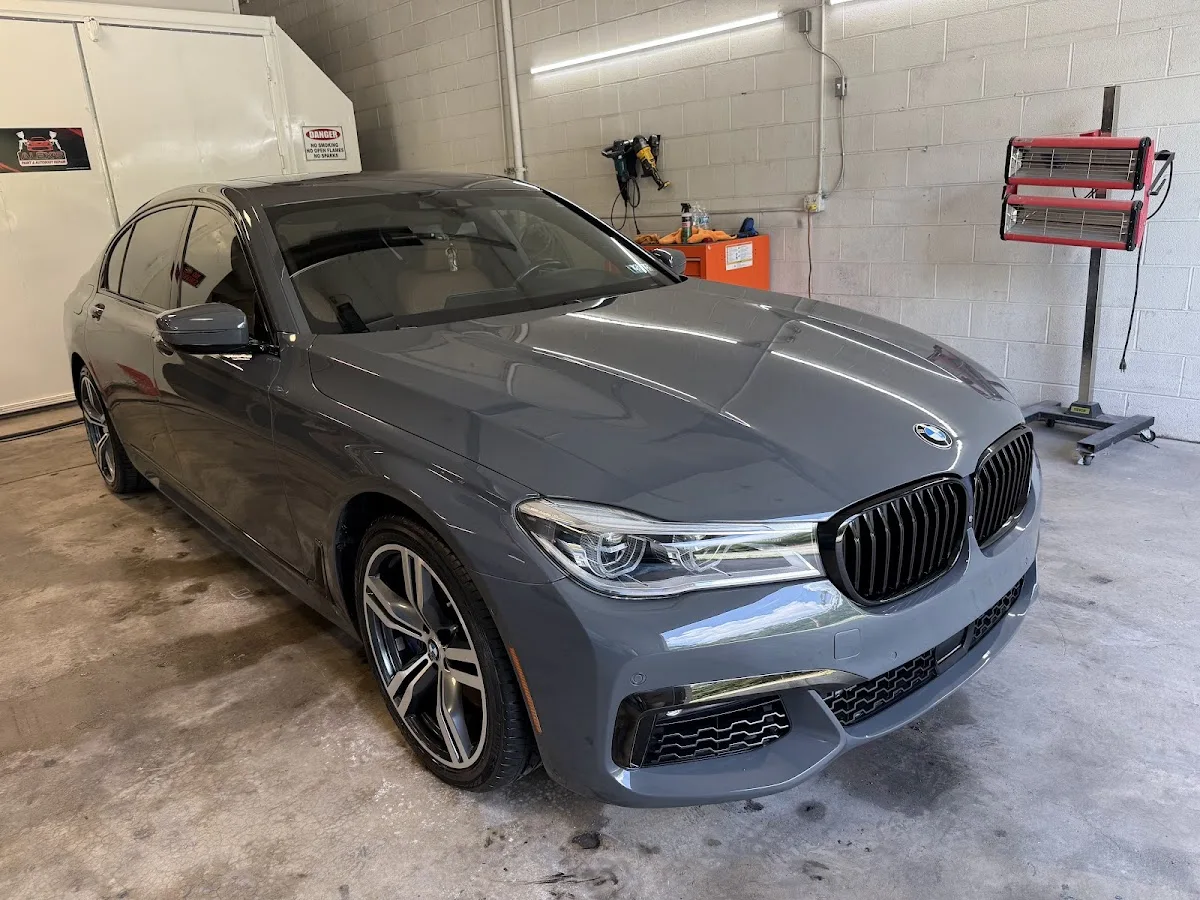 Alex's Paint & Auto Body