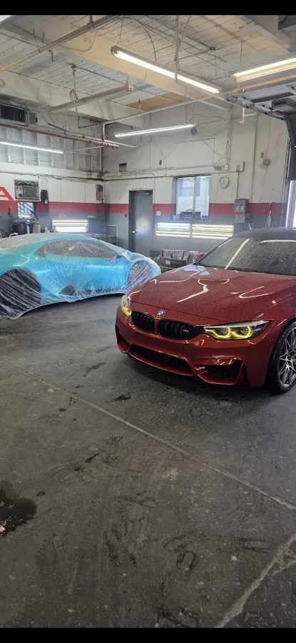 Alpina Auto Body