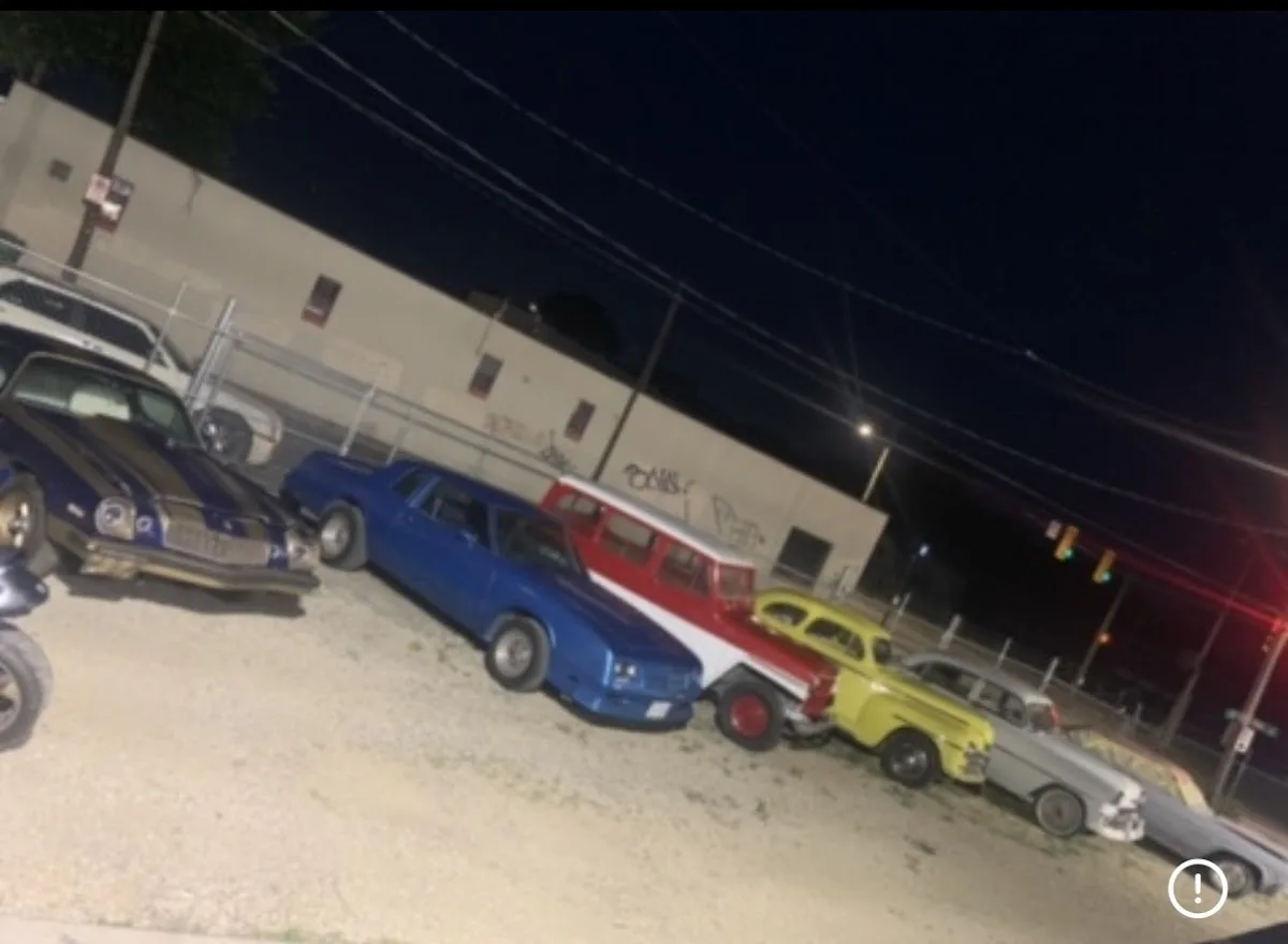 Attraction Auto body And Paint