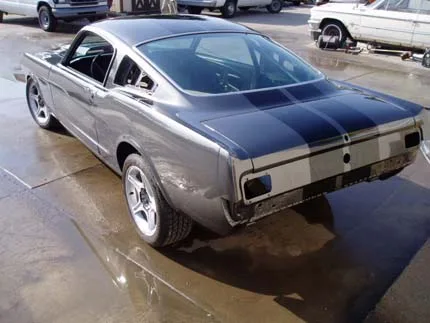 Auto Kraft Body & Paint Inc repair shop photo 3