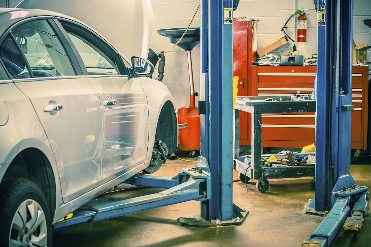 Auto Master Auto Repair & Painting