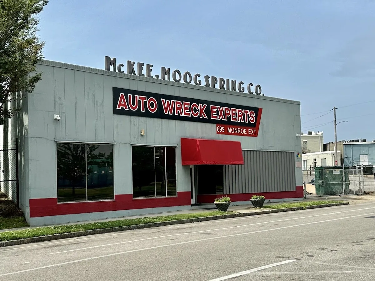 Auto Wreck Experts LLC
