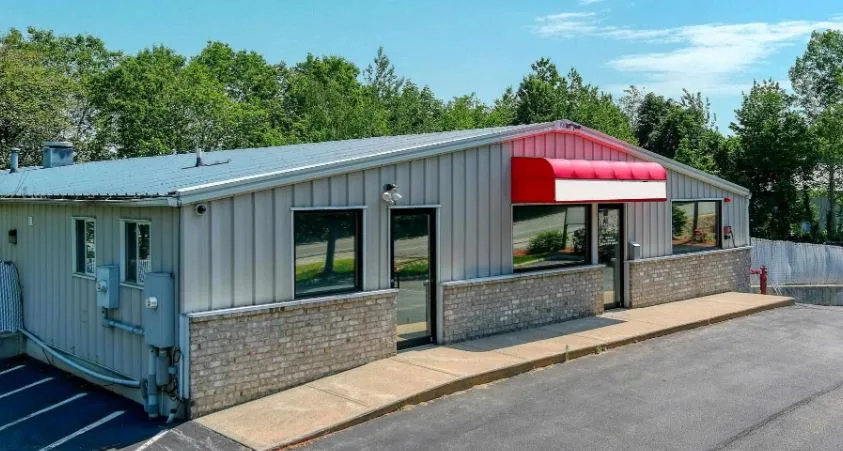 Bedford Auro Group repair shop photo 2