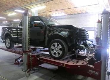 Benjamins Auto Body repair shop photo 6