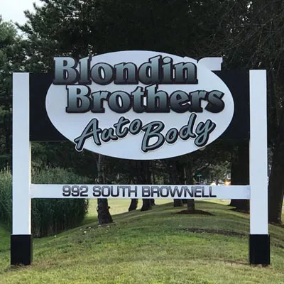 Blondin Brothers Auto Body, Inc. repair shop photo 2