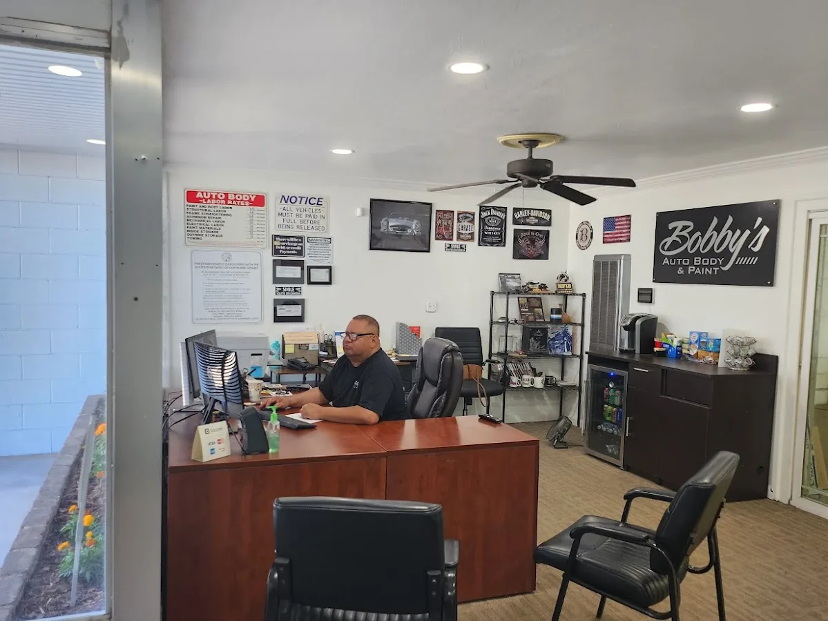 Bobby's Auto Body & Paint