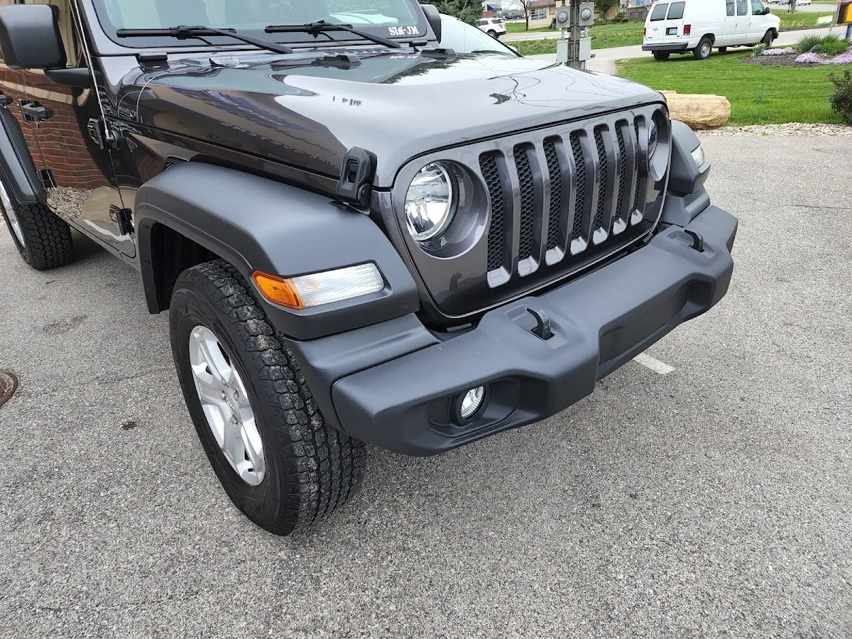 Byerly Collision Centers of Louisville
