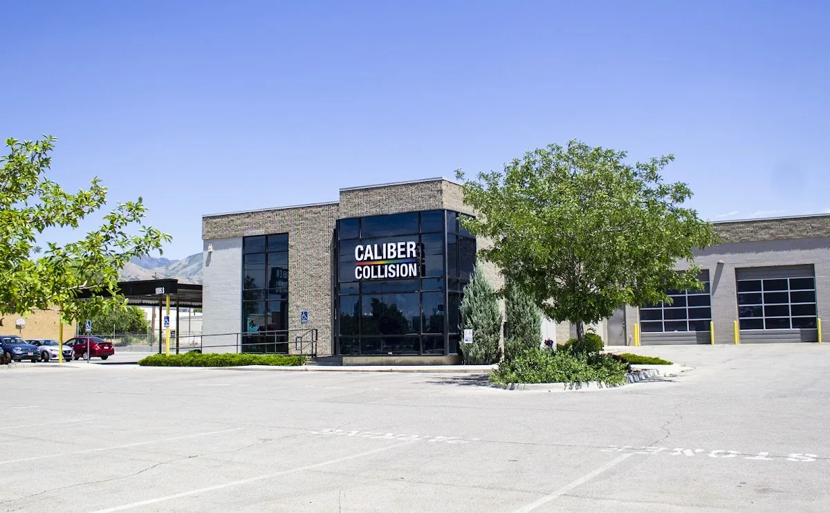 Caliber Collision repair shop photo 1