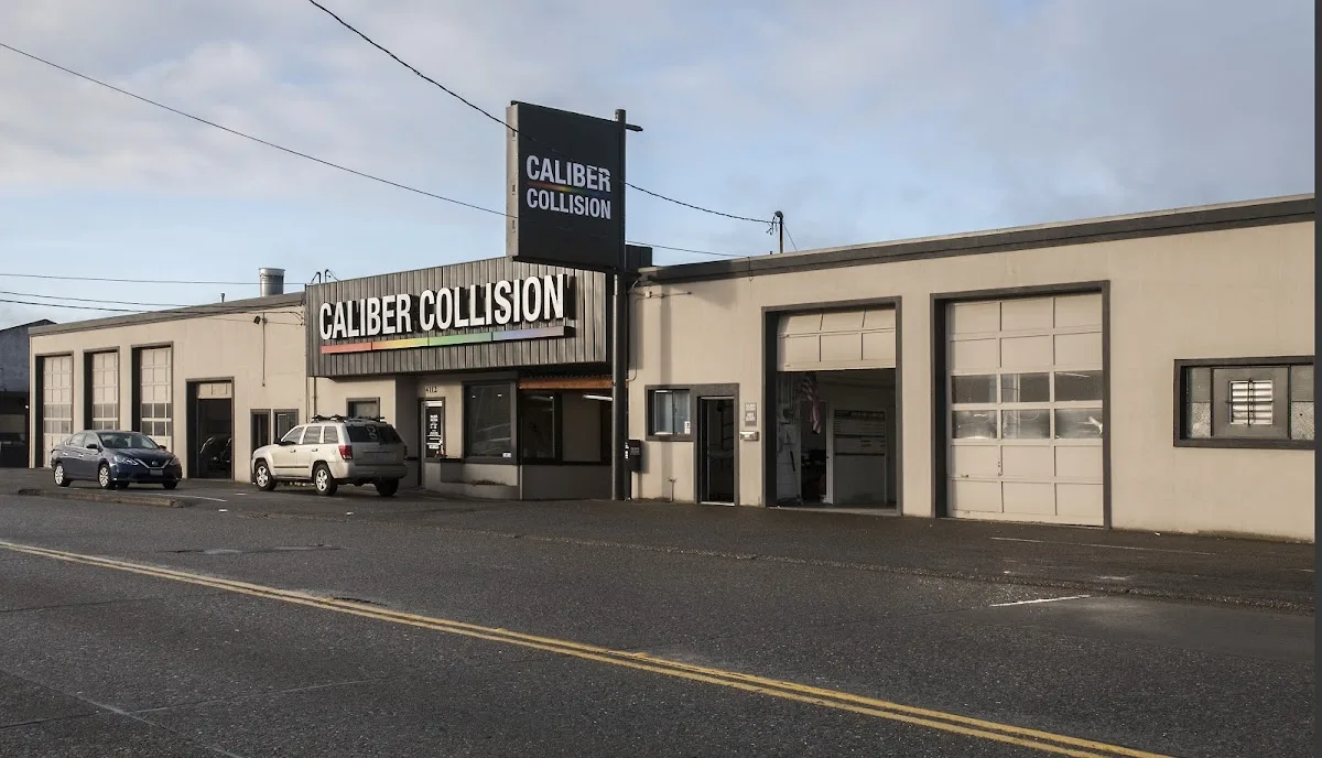 Caliber Collision repair shop photo 1