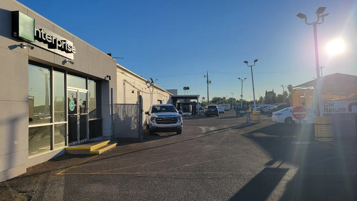 Camelback Collision repair shop photo 2