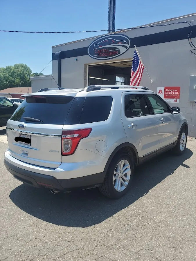 Capital Collision repair shop photo 1