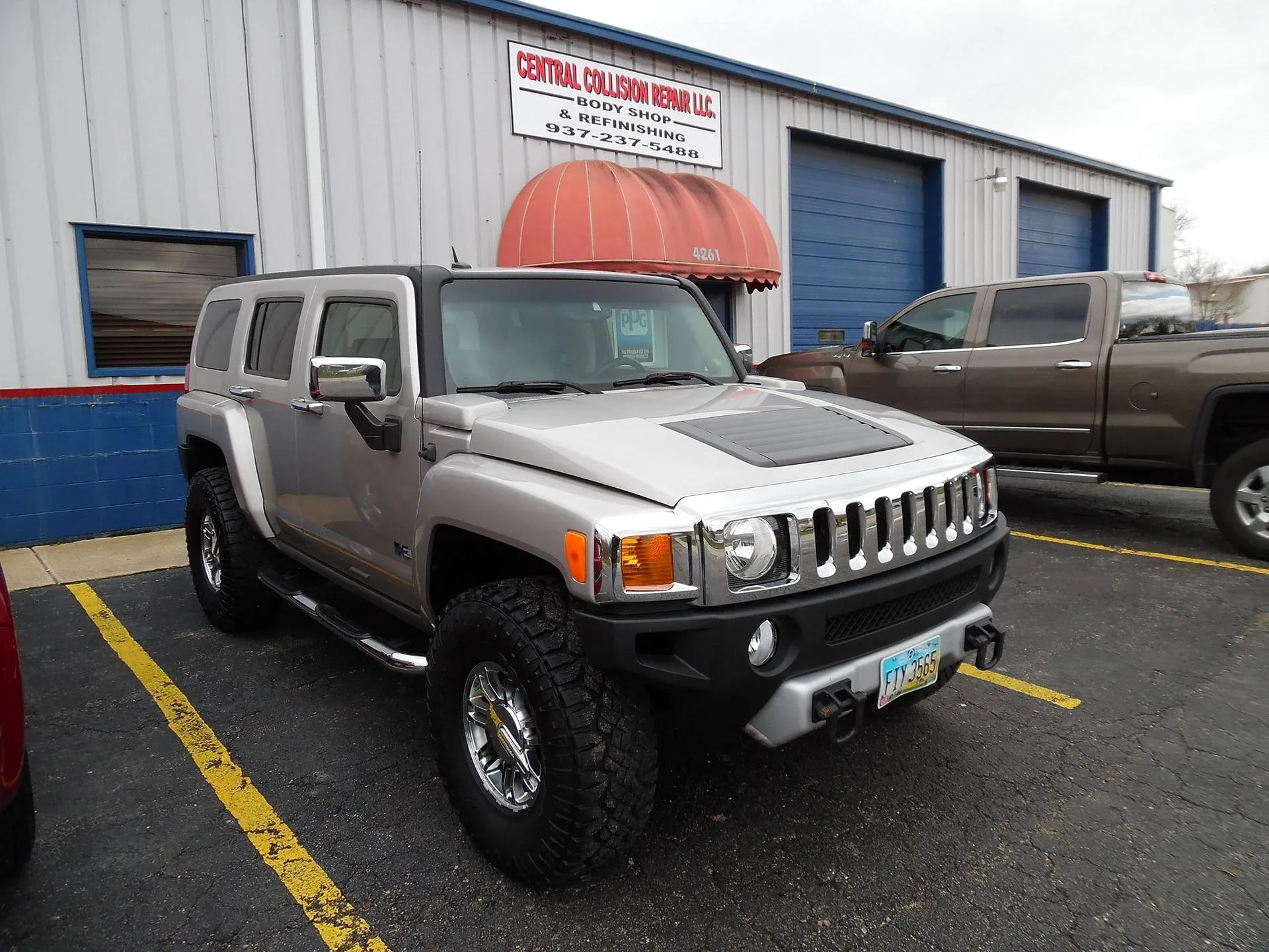 Central Collision Repair, LLC repair shop photo 2