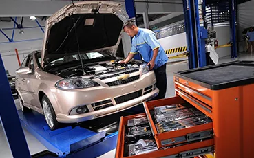 Collision Masters LLC repair shop photo 3