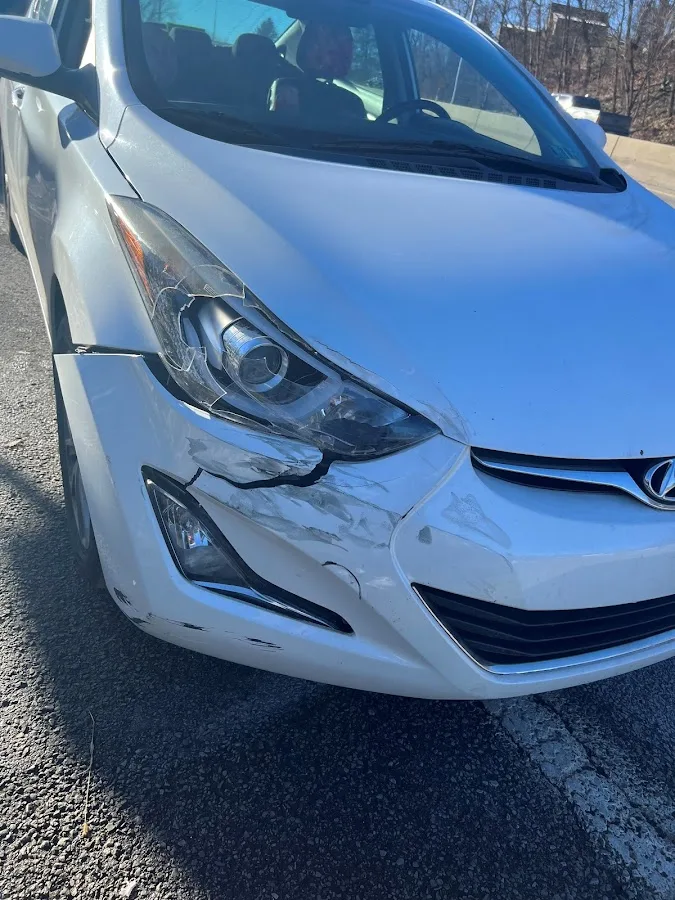 D & T Auto Body