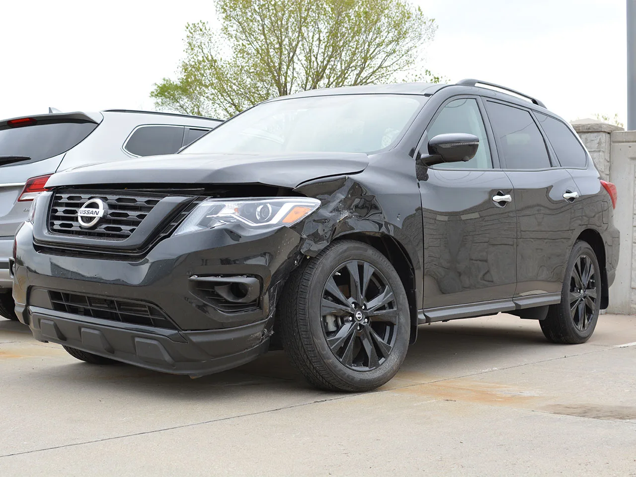 Davis-Moore Collision Center repair shop photo 6