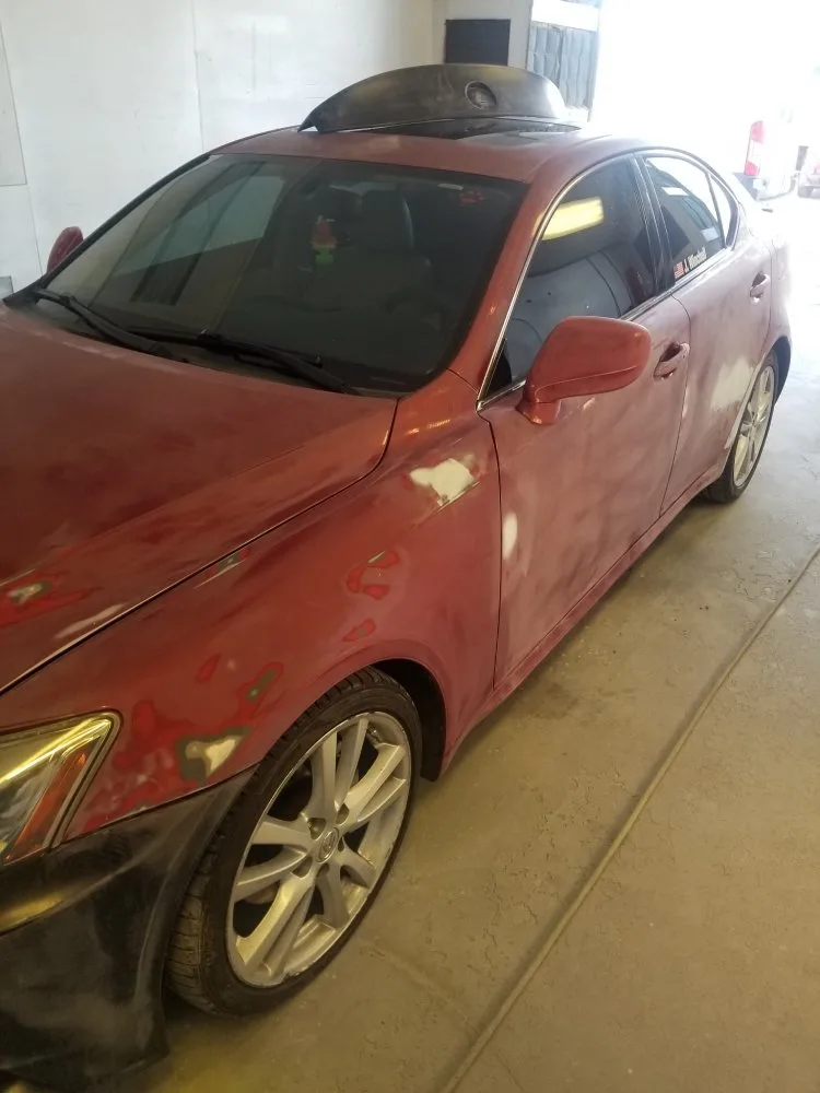 Discount Paint and Body repair shop photo 5