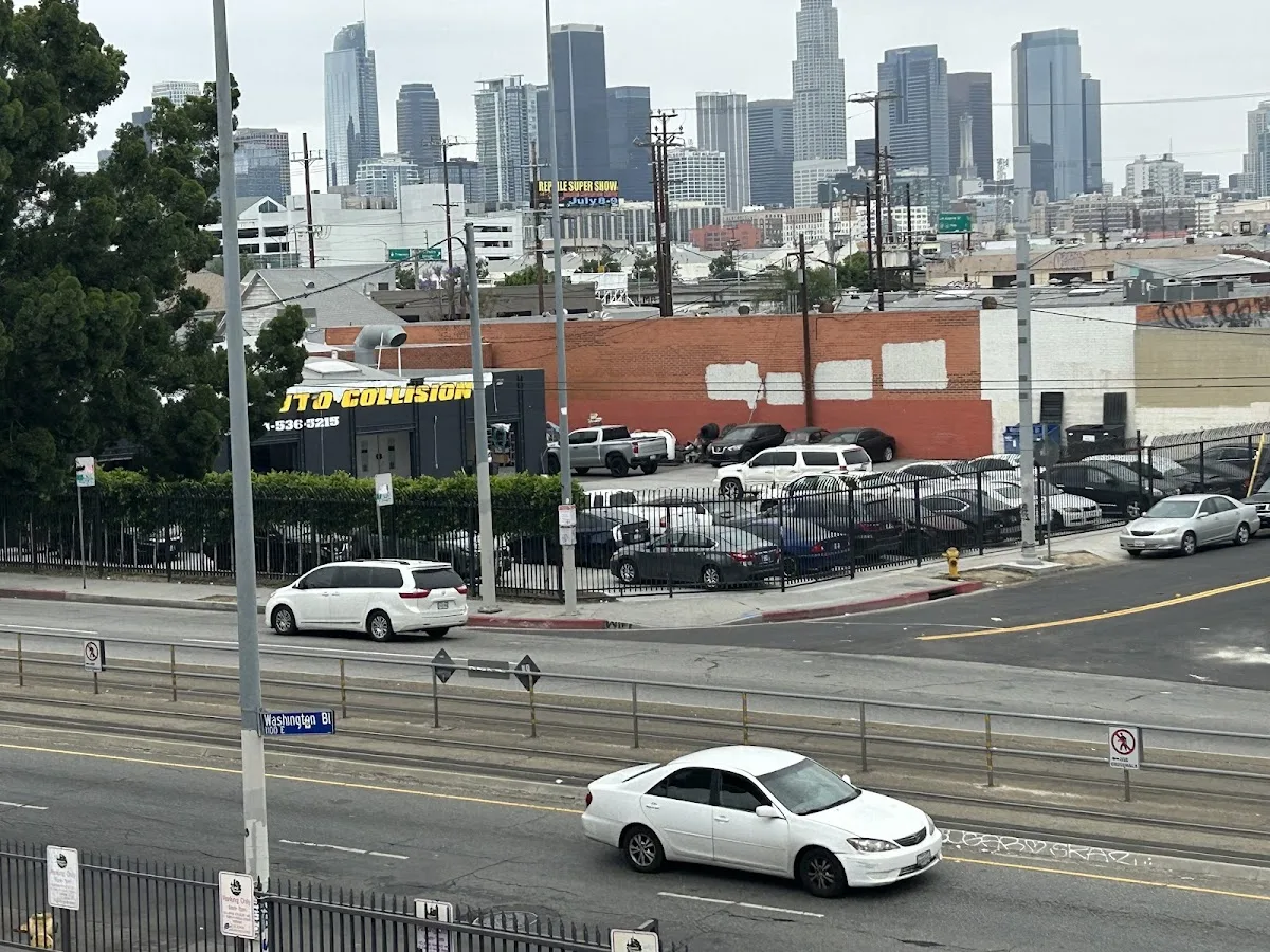 Downtown Auto Collision