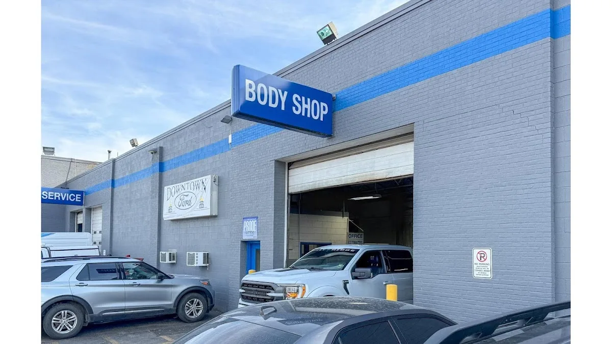 Downtown Ford Body Shop