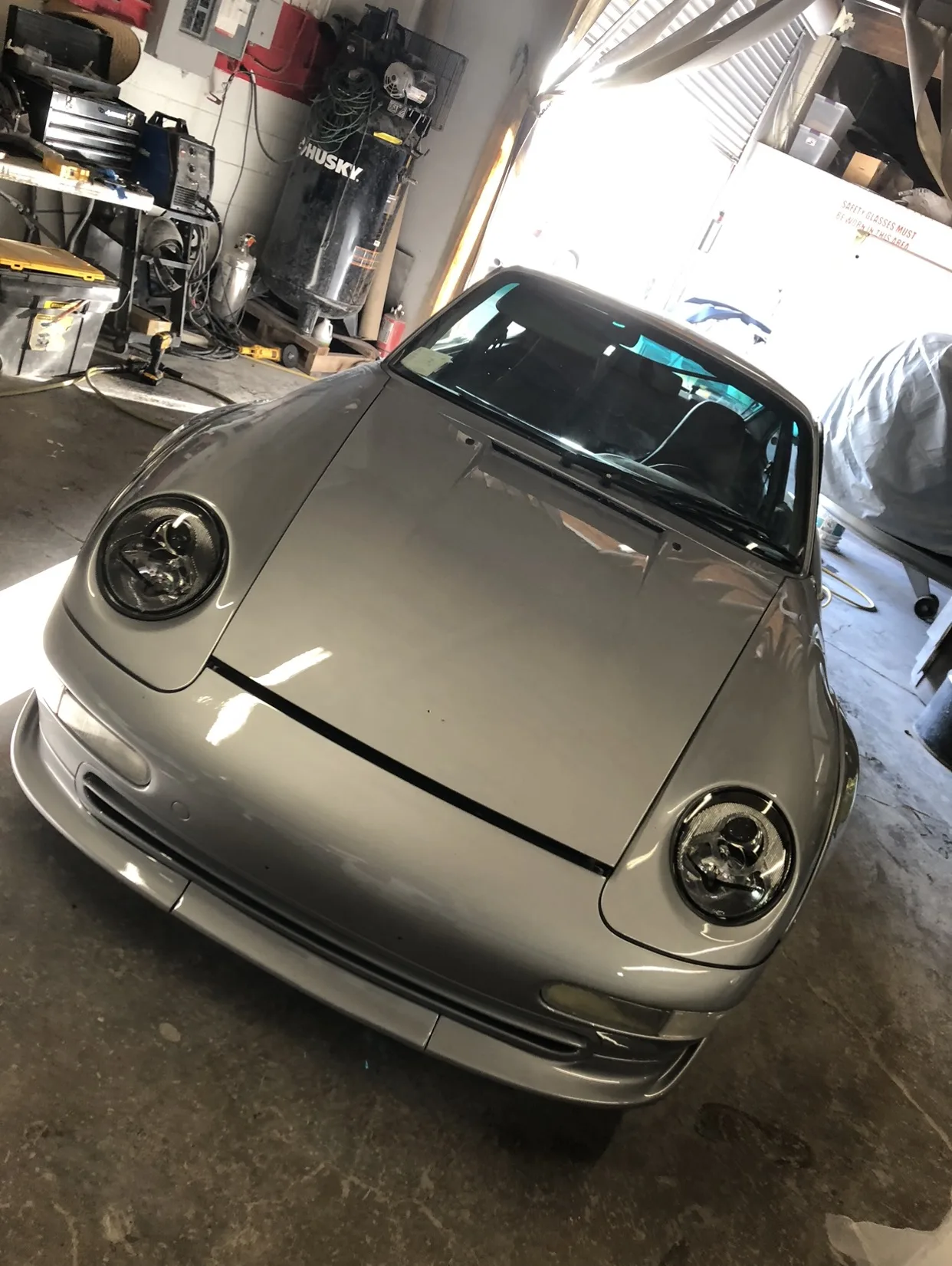 Earl Scheib Paint & Body - Las Vegas repair shop photo 3
