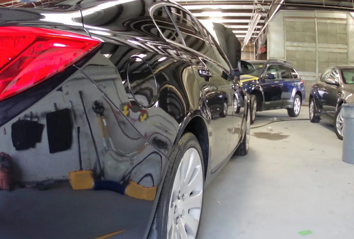 East Bay AutoBody Inc.