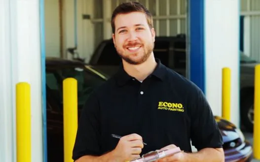 Econo Auto Painting repair shop photo 3