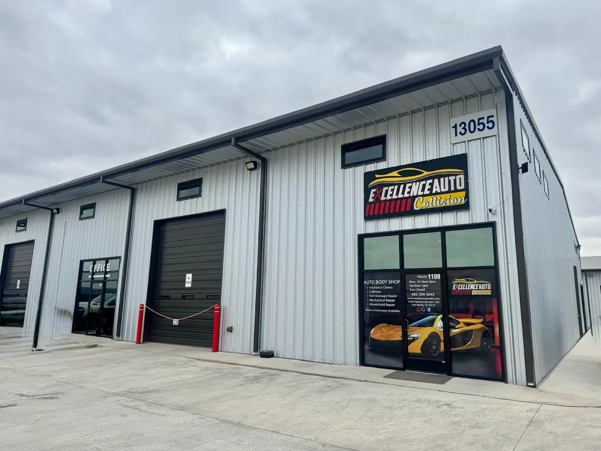 Excellence Auto Collision repair shop photo 1