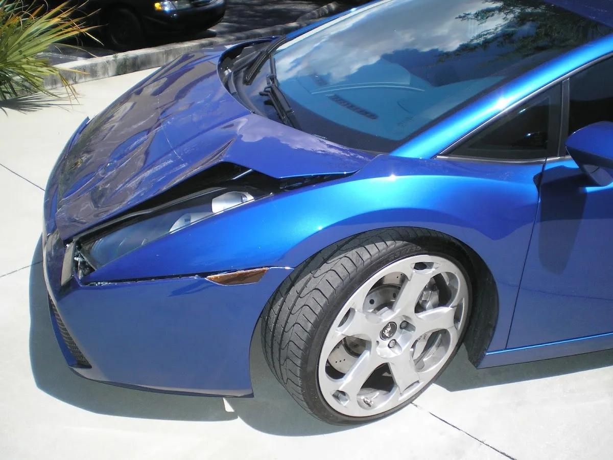Fields Collision Center Orlando repair shop photo 1