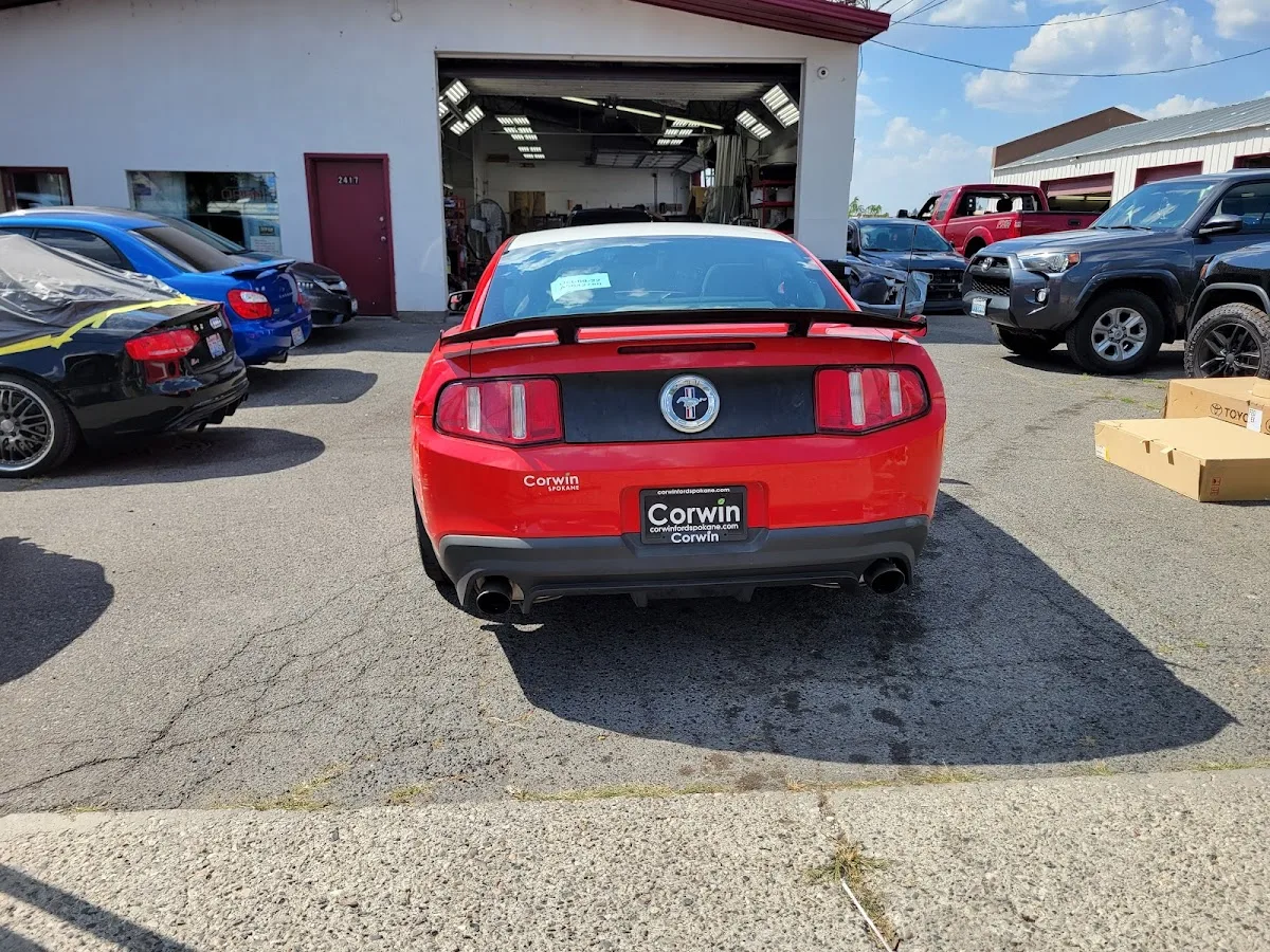 Flash's Auto Body & Paint