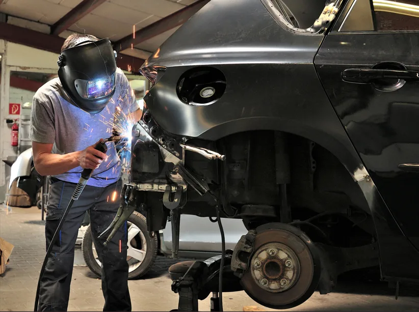 Fred's Auto Service Inc repair shop photo 1