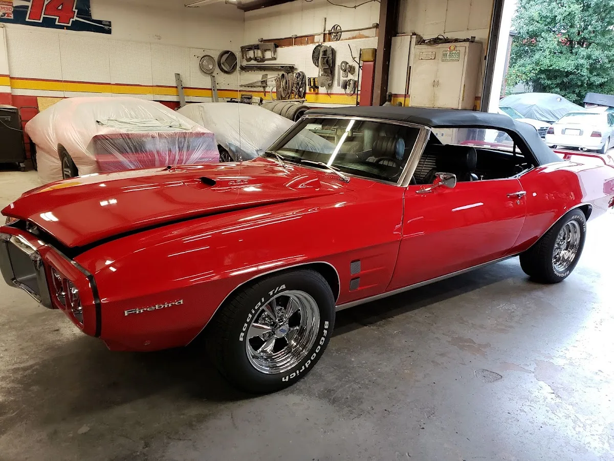 G & M Auto Body Shop