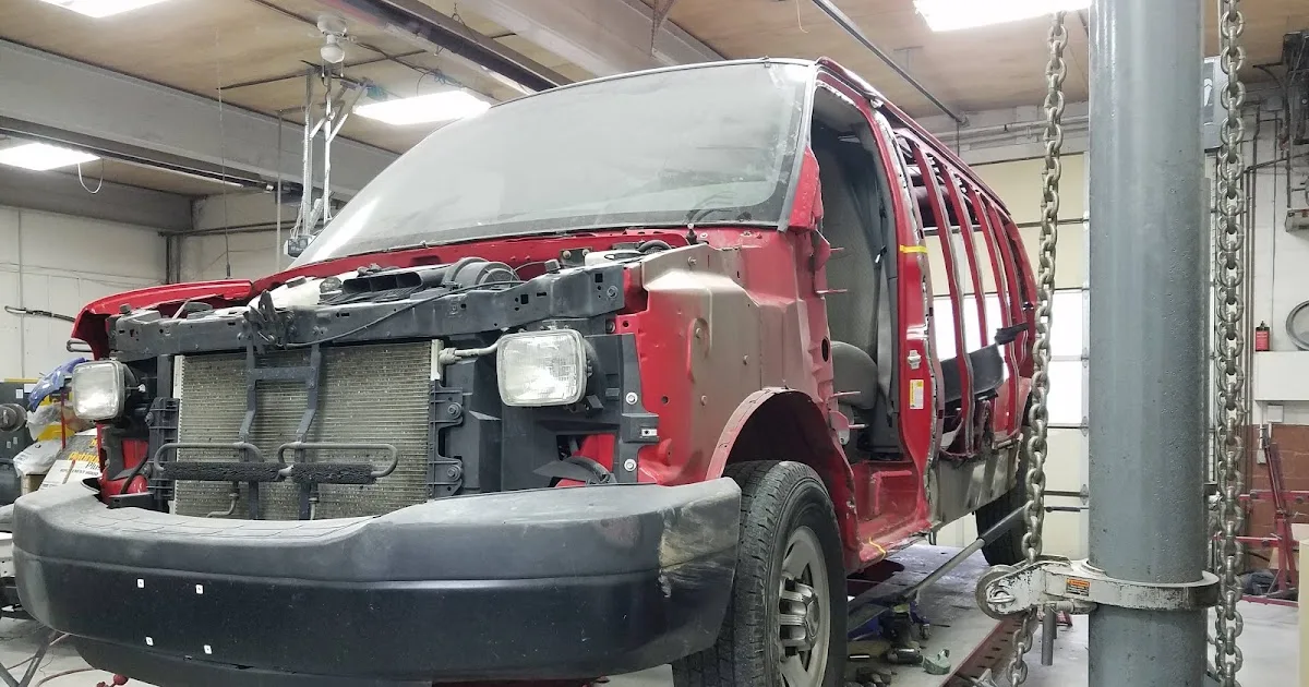 Godwin Body Shop Inc repair shop photo 5
