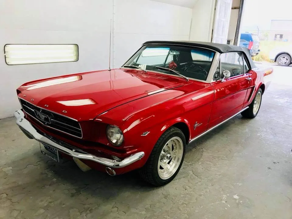 Golden Touch Body & Paint repair shop photo 2