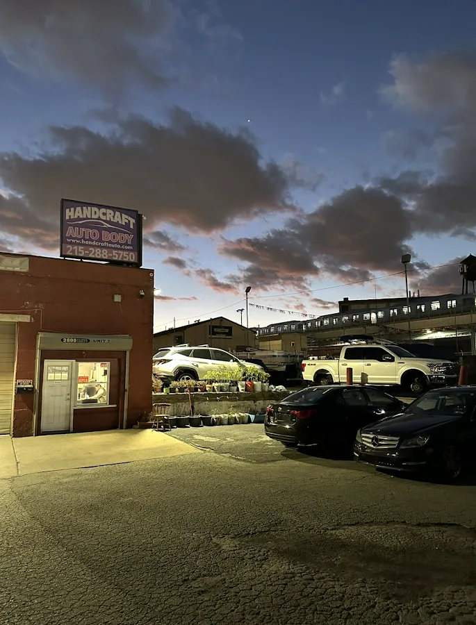 Handcraft Auto Body repair shop photo 1