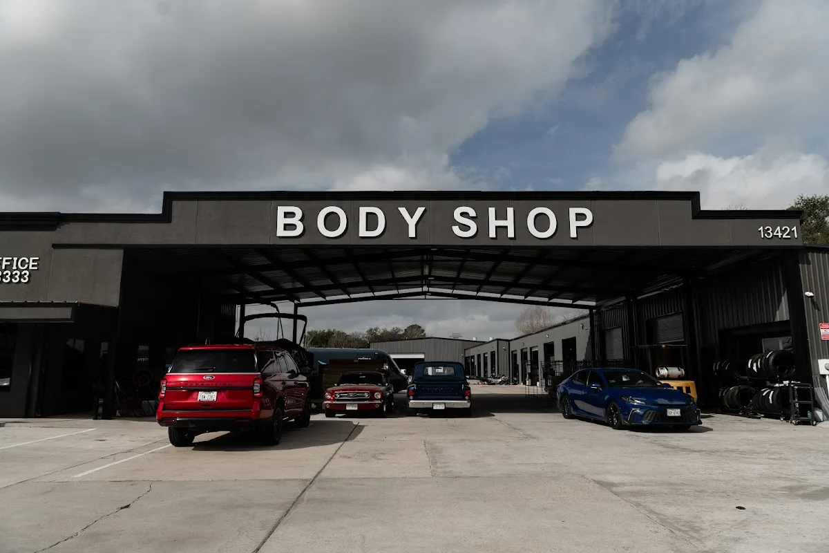 Hardy Collision Center