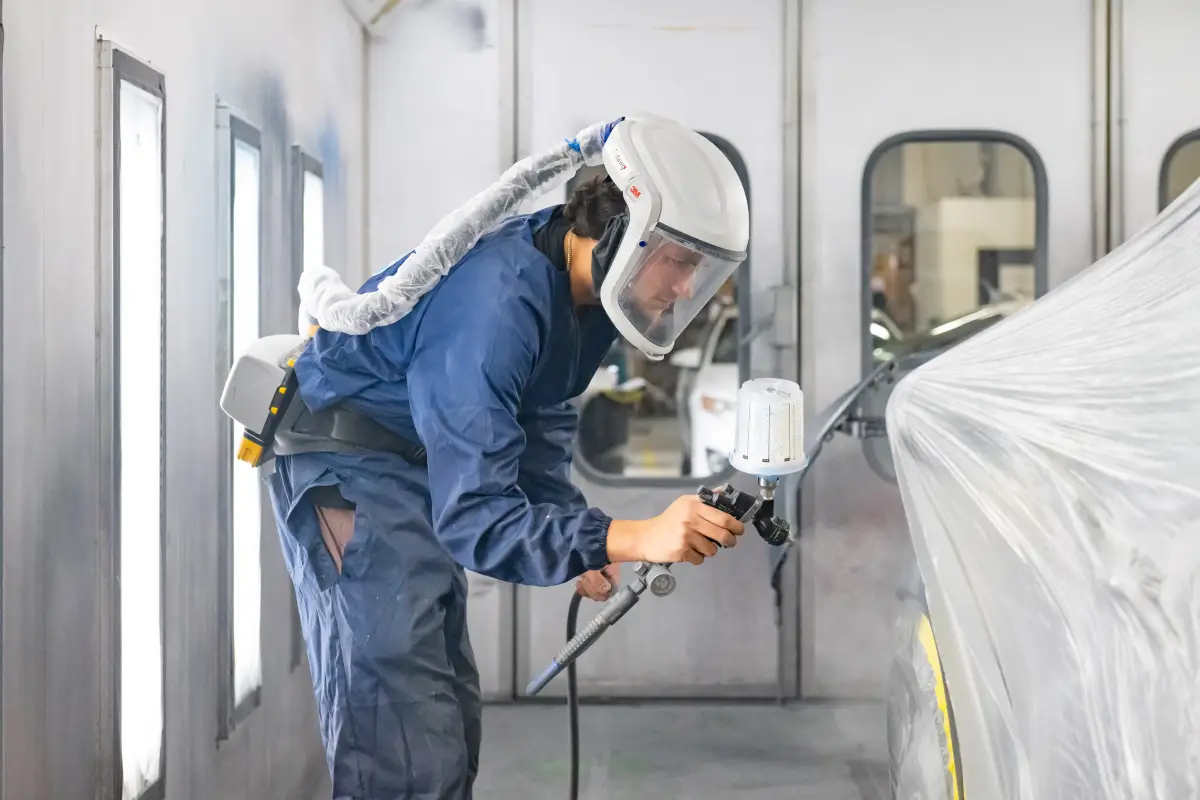 Hudson Autoworks Collision Center repair shop photo 3