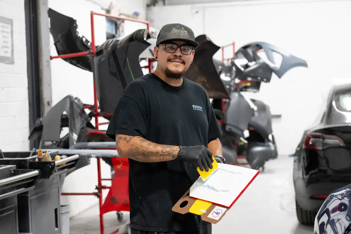 Hudson Autoworks Collision Center repair shop photo 4