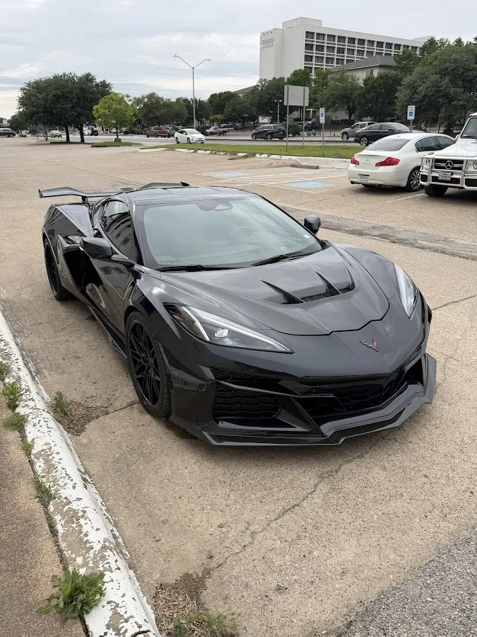 iCandy Auto Body- Dallas, TX repair shop photo 2