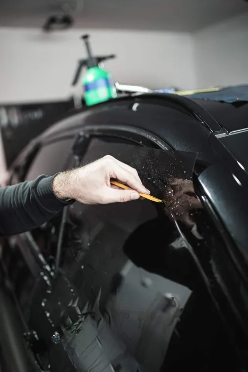 izee Auto Body And Paint repair shop photo 2