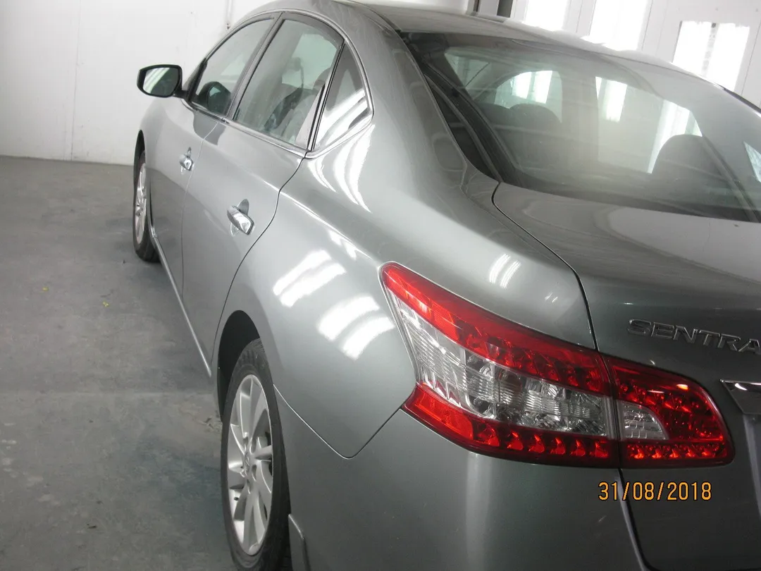 izee Auto Body And Paint repair shop photo 5