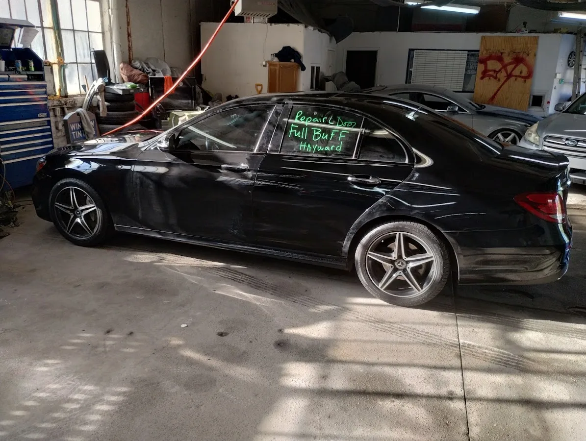J D's Auto Body & Painting repair shop photo 1