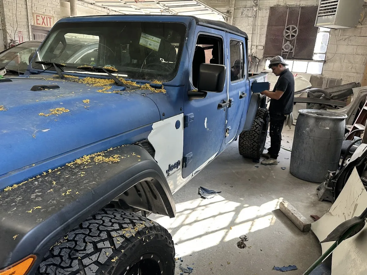 J&K Auto Body Repair