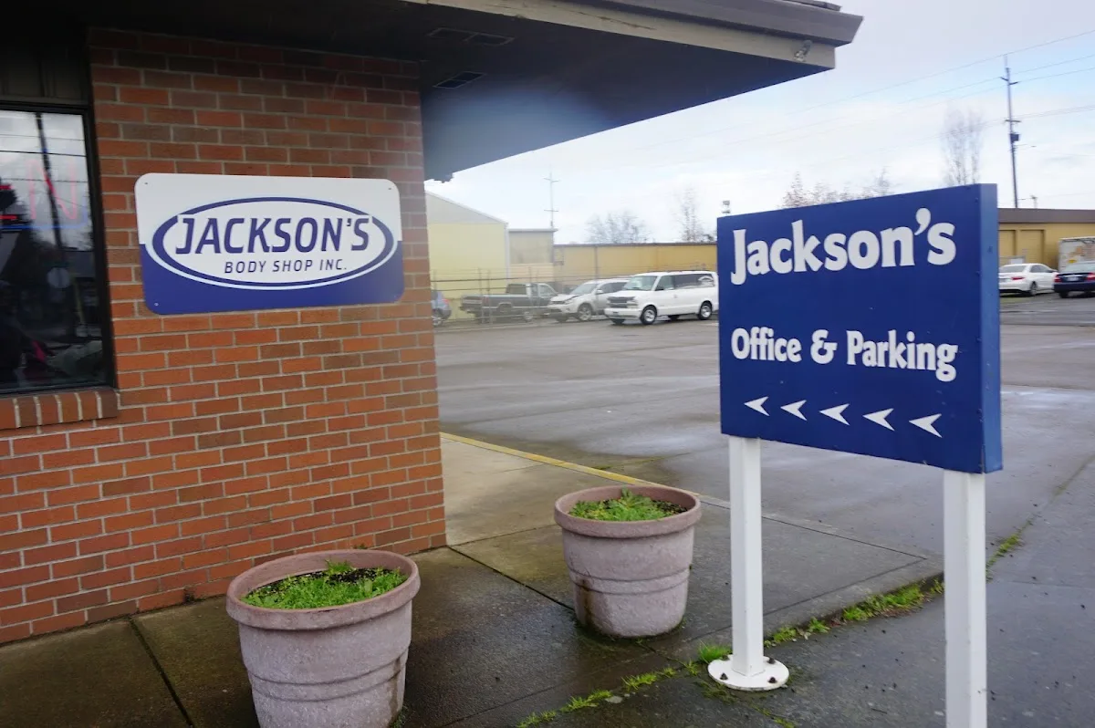 Jackson's Body Shop Inc.