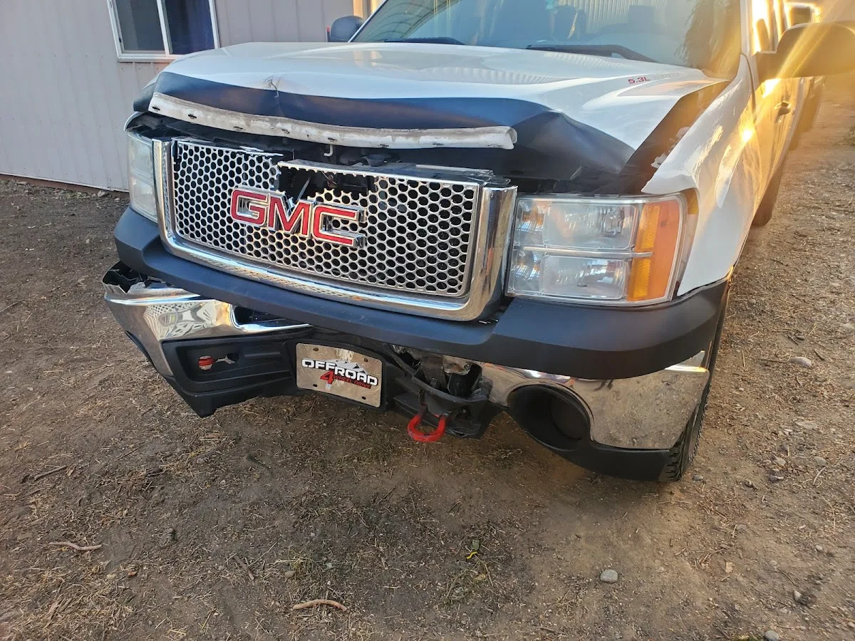 K & M Unibody Works