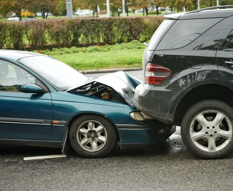 Leading Edge Auto Body & Mechanical Repair repair shop photo 4