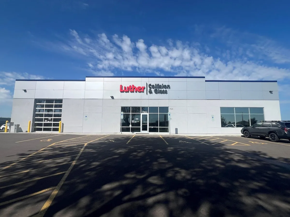 Luther Collision and Glass Sioux Falls