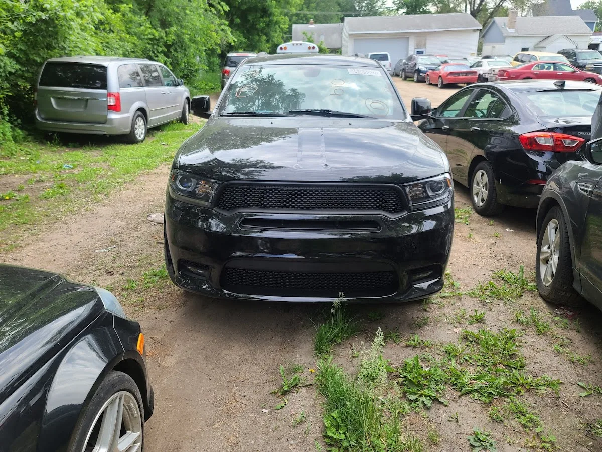 M & Y Autobody Shop LLC repair shop photo 3