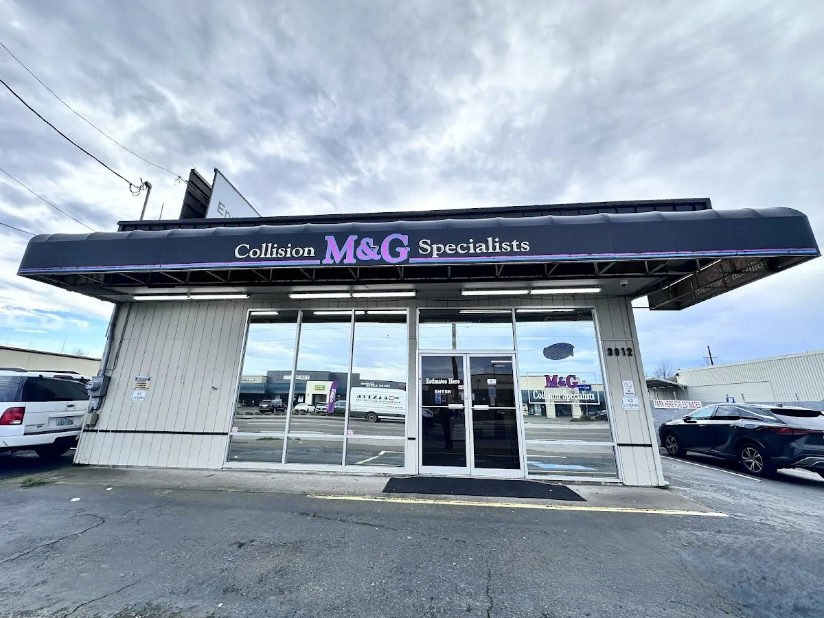 Mackin’s M&G Collision